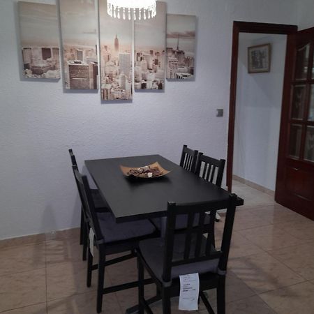 Sweet House Close To Airport Apartment เอลปรัตเดยูเบรกัต ภายนอก รูปภาพ