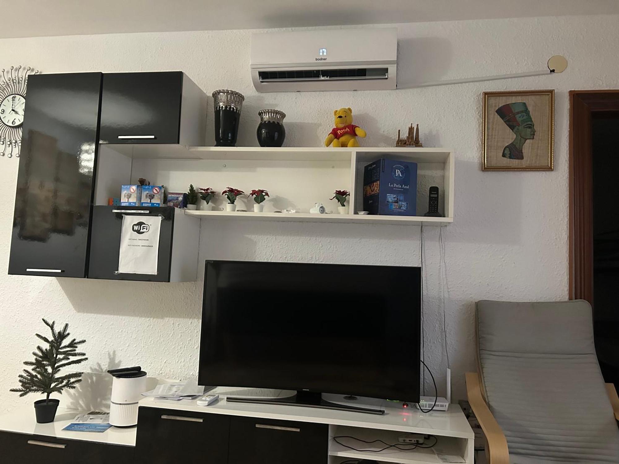 Sweet House Close To Airport Apartment เอลปรัตเดยูเบรกัต ห้อง รูปภาพ